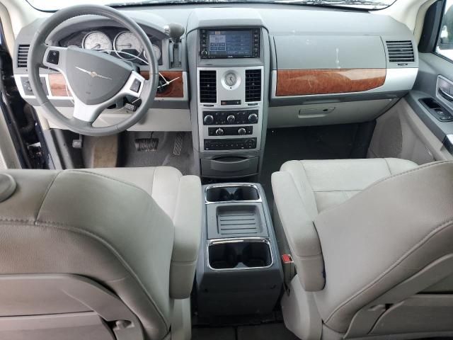 2008 Chrysler Town & Country Touring