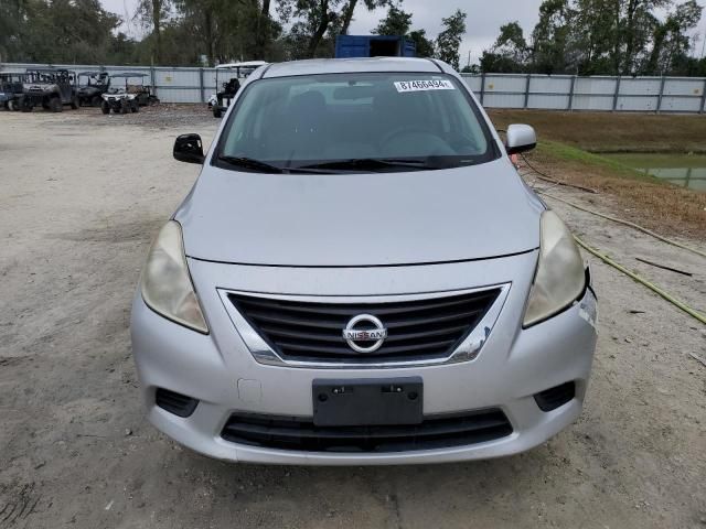 2013 Nissan Versa S