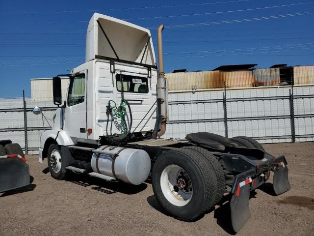 2007 Volvo VN VNL