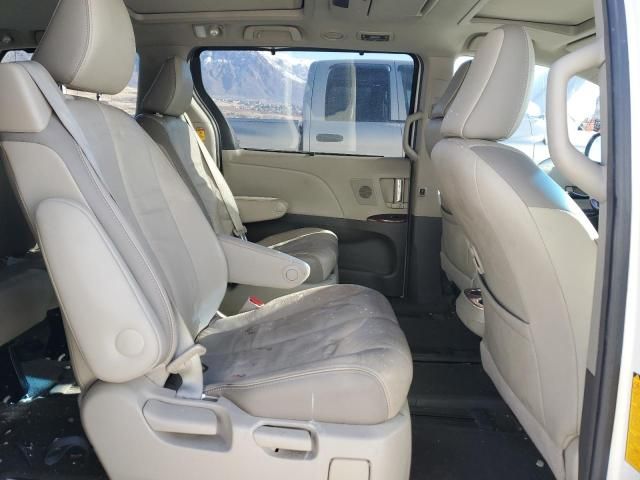 2014 Toyota Sienna XLE