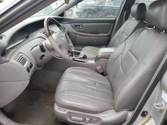 2004 Toyota Avalon XL