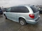 2002 Chrysler Town & Country Limited