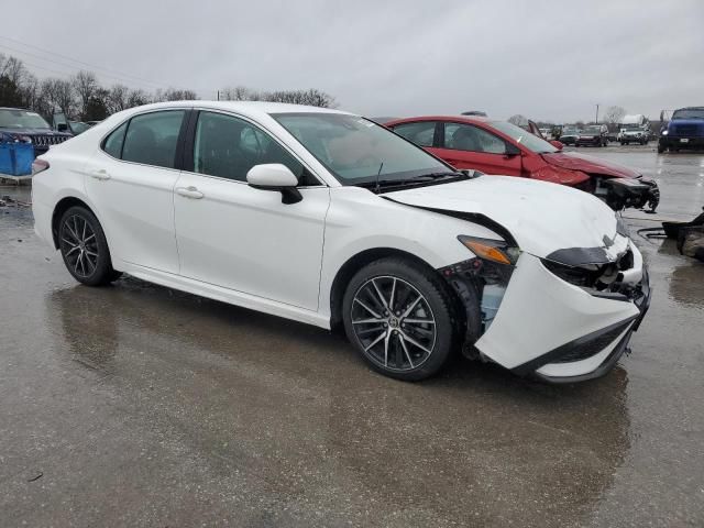 2021 Toyota Camry SE