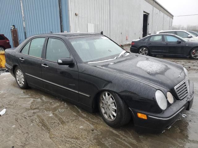 2001 Mercedes-Benz E 320