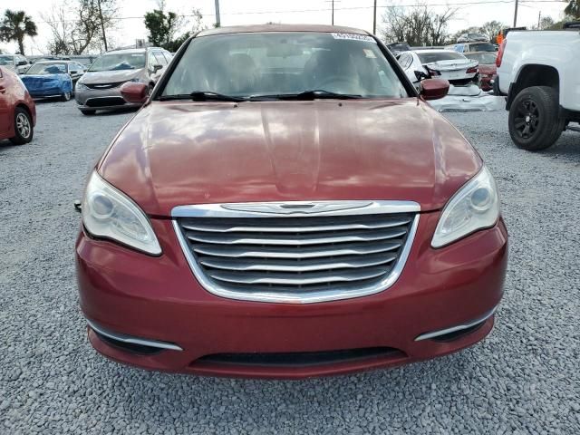 2013 Chrysler 200 LX