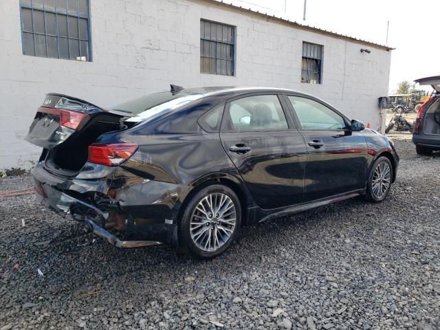 2023 KIA Forte GT Line