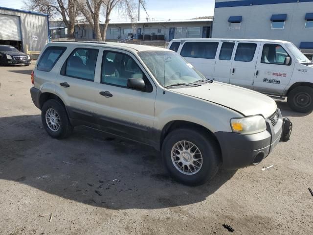 2005 Ford Escape XLS