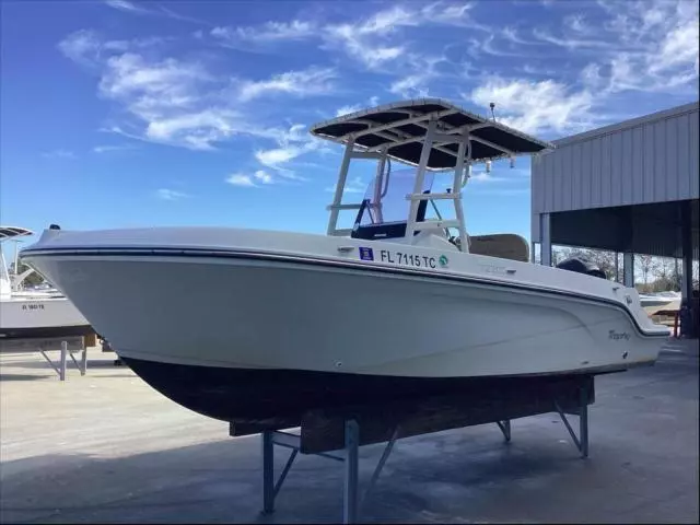 2022 Bayliner T22CC