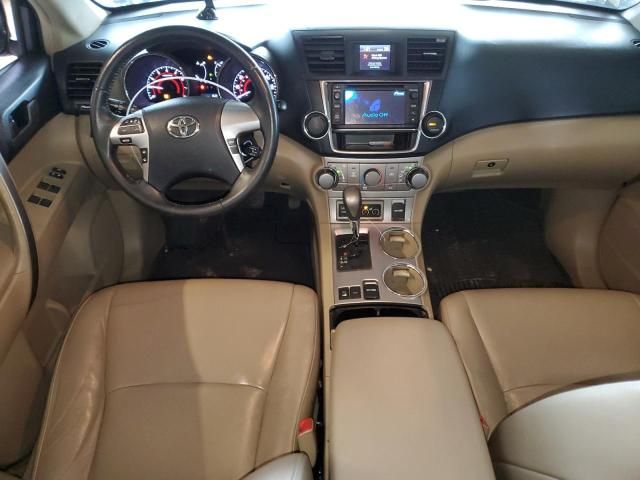 2013 Toyota Highlander Base