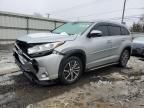 2017 Toyota Highlander SE