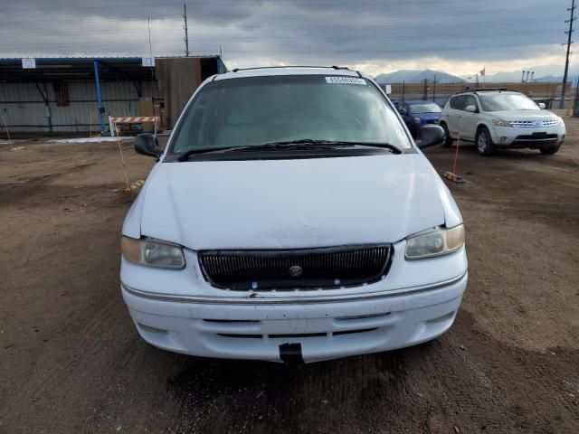 1996 Chrysler Town & Country LXI