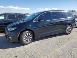 Vehiculos salvage en venta de Copart Las Vegas, NV: 2022 Chrysler Pacifica Hybrid Touring L