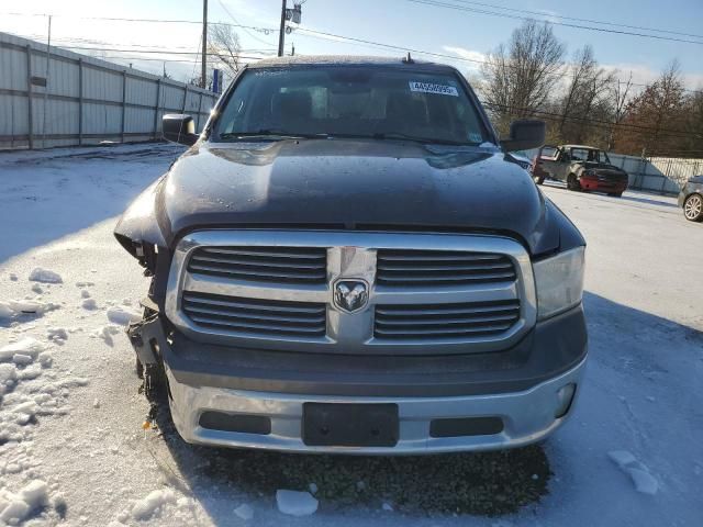 2015 Dodge RAM 1500 SLT