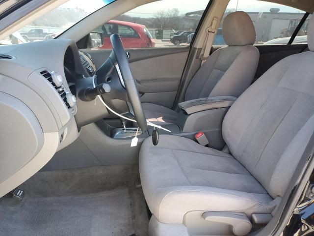 2010 Nissan Altima Base