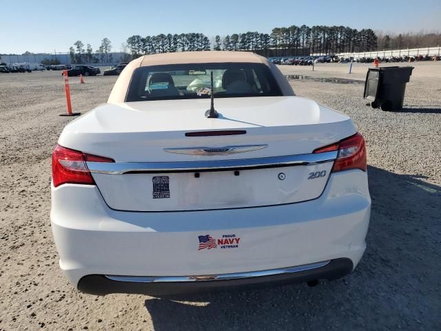 2012 Chrysler 200 Touring