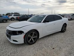 Carros salvage sin ofertas aún a la venta en subasta: 2017 Dodge Charger SE