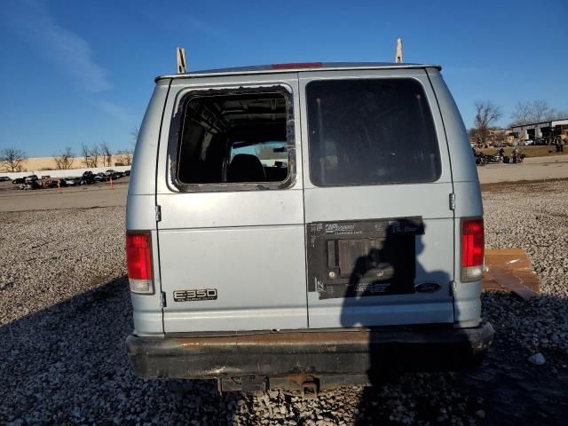 2000 Ford Econoline E350 Super Duty Wagon