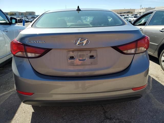 2015 Hyundai Elantra SE