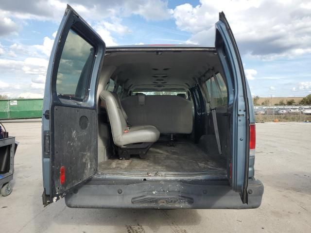 2012 Ford Econoline E350 Super Duty Wagon