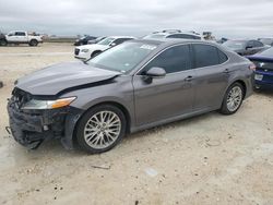 Carros salvage sin ofertas aún a la venta en subasta: 2018 Toyota Camry XSE