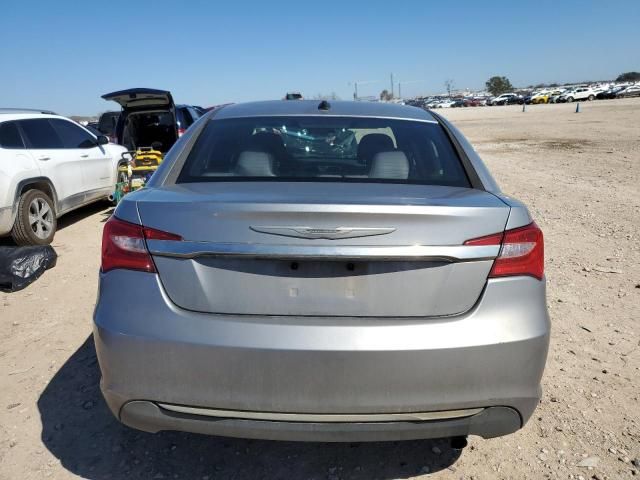 2013 Chrysler 200 Touring