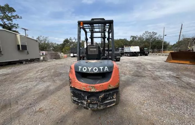 2014 Toyota 8FDU30