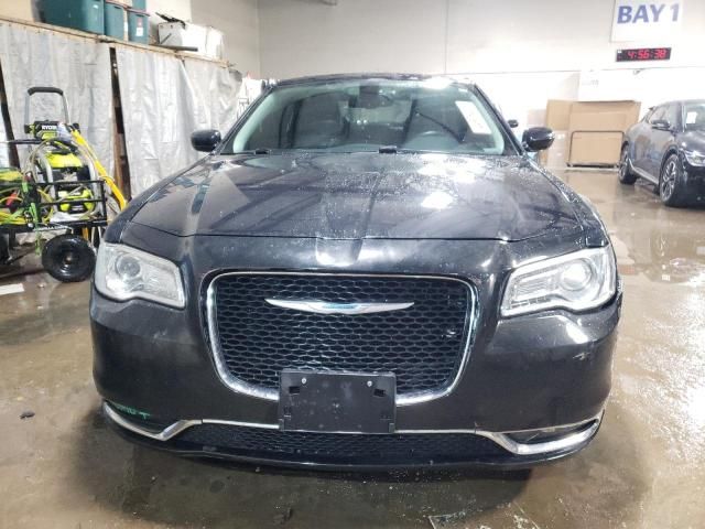 2015 Chrysler 300 Limited