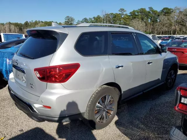 2020 Nissan Pathfinder SL