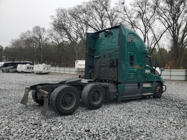 2014 Freightliner Cascadia 125