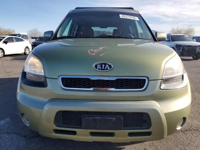 2011 KIA Soul +