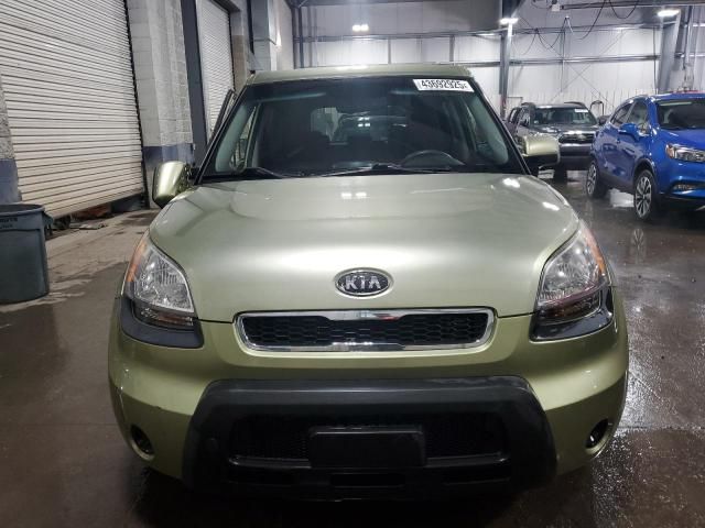 2010 KIA Soul +