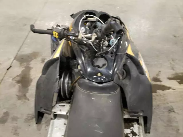 2007 Skidoo 2007 Skidoo MX Z 600