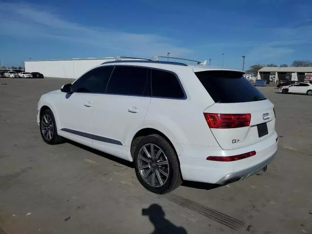 2017 Audi Q7 Premium Plus