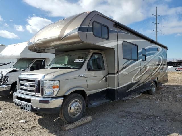 2014 Ford Econoline E450 Super Duty Cutaway Van