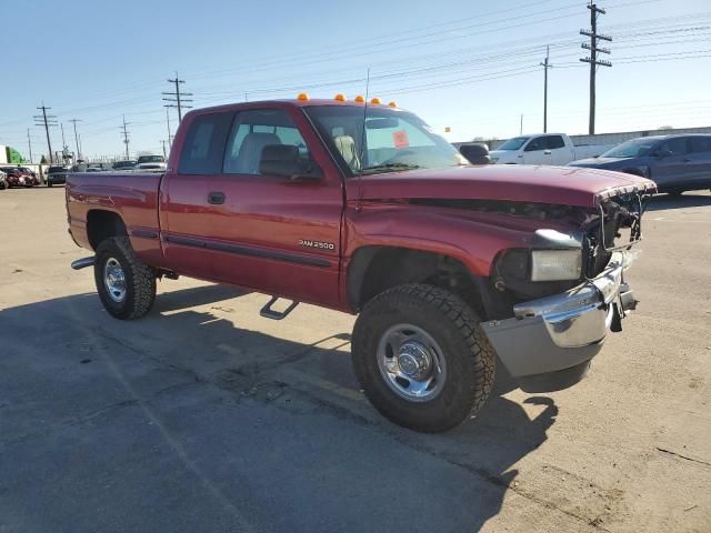 1998 Dodge RAM 2500