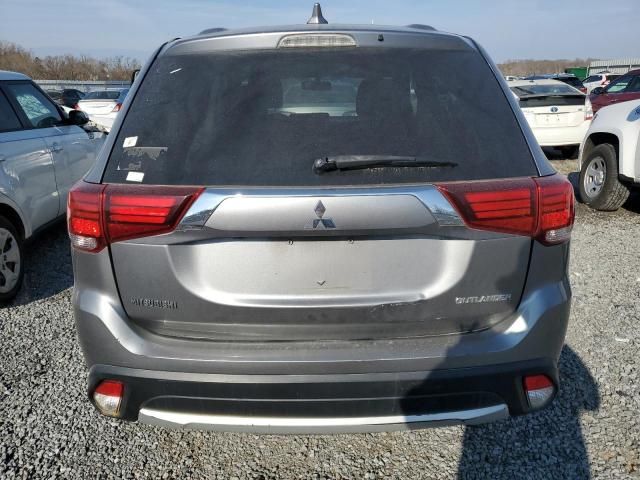 2017 Mitsubishi Outlander ES