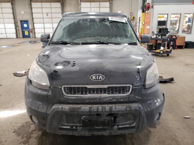 2010 KIA Soul +