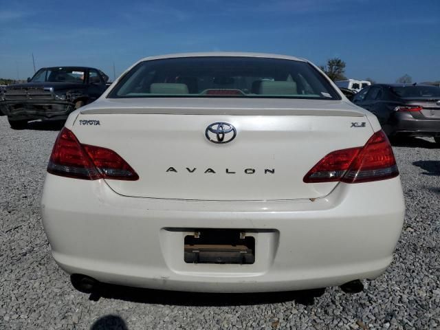 2008 Toyota Avalon XL