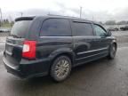 2013 Chrysler Town & Country Touring L