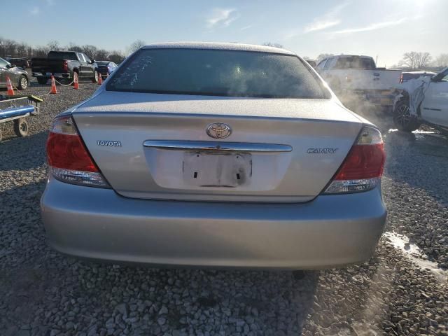 2005 Toyota Camry LE