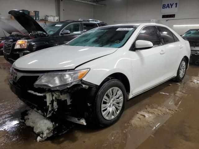 2013 Toyota Camry Hybrid