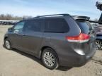 2014 Toyota Sienna XLE