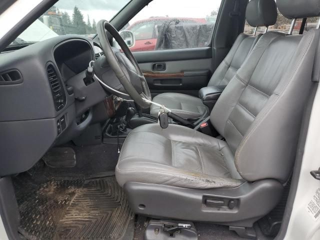 1996 Nissan Pathfinder LE