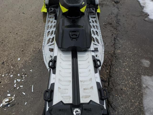 2018 Skidoo 2018 Skidoo Renegade