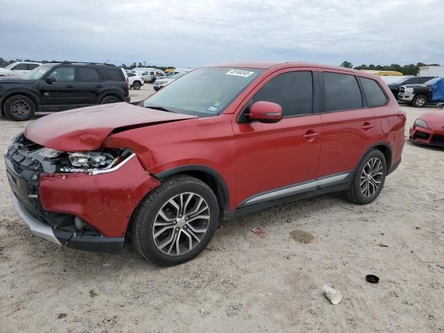 2016 Mitsubishi Outlander SE