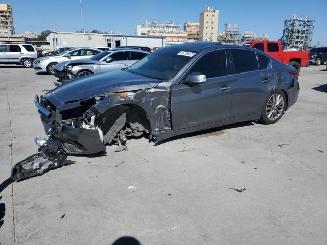 2018 Infiniti Q50 Luxe