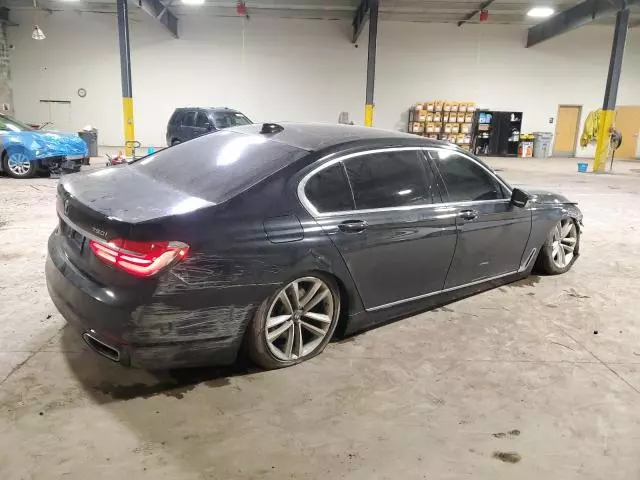 2016 BMW 750 XI