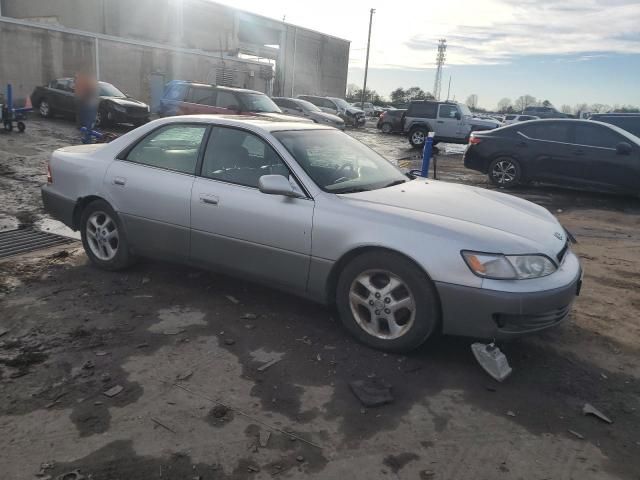 2000 Lexus ES 300