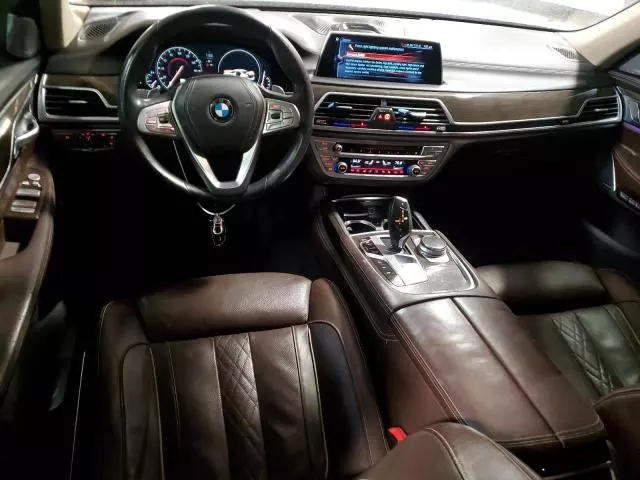 2016 BMW 750 XI