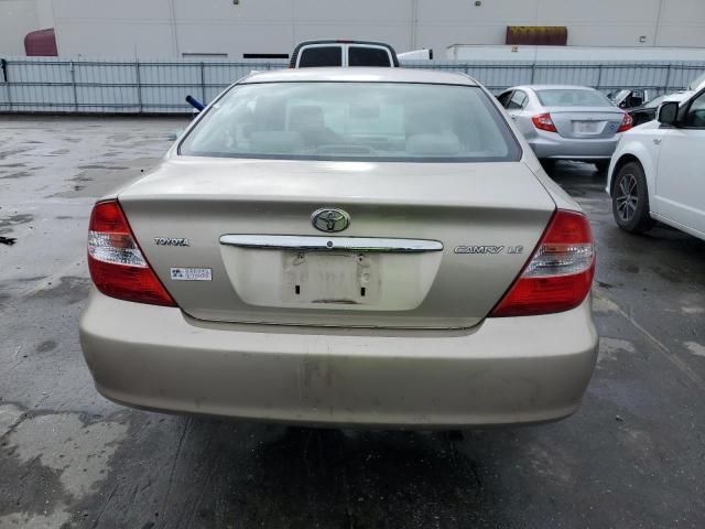 2004 Toyota Camry LE